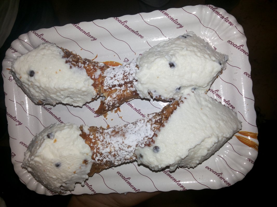 cannoli di dattilo