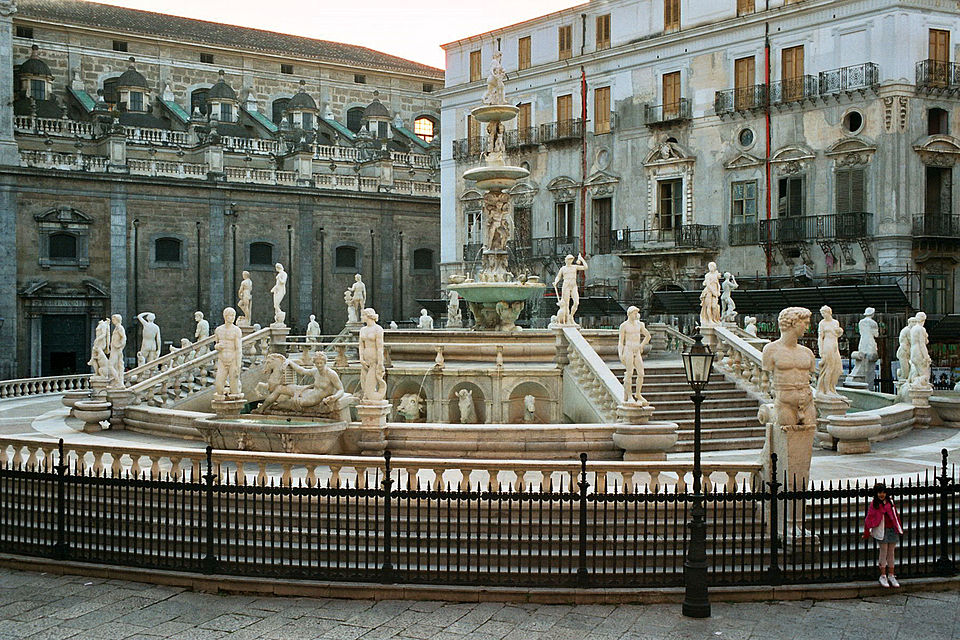 palermo piazza pretoria bjs2007 02