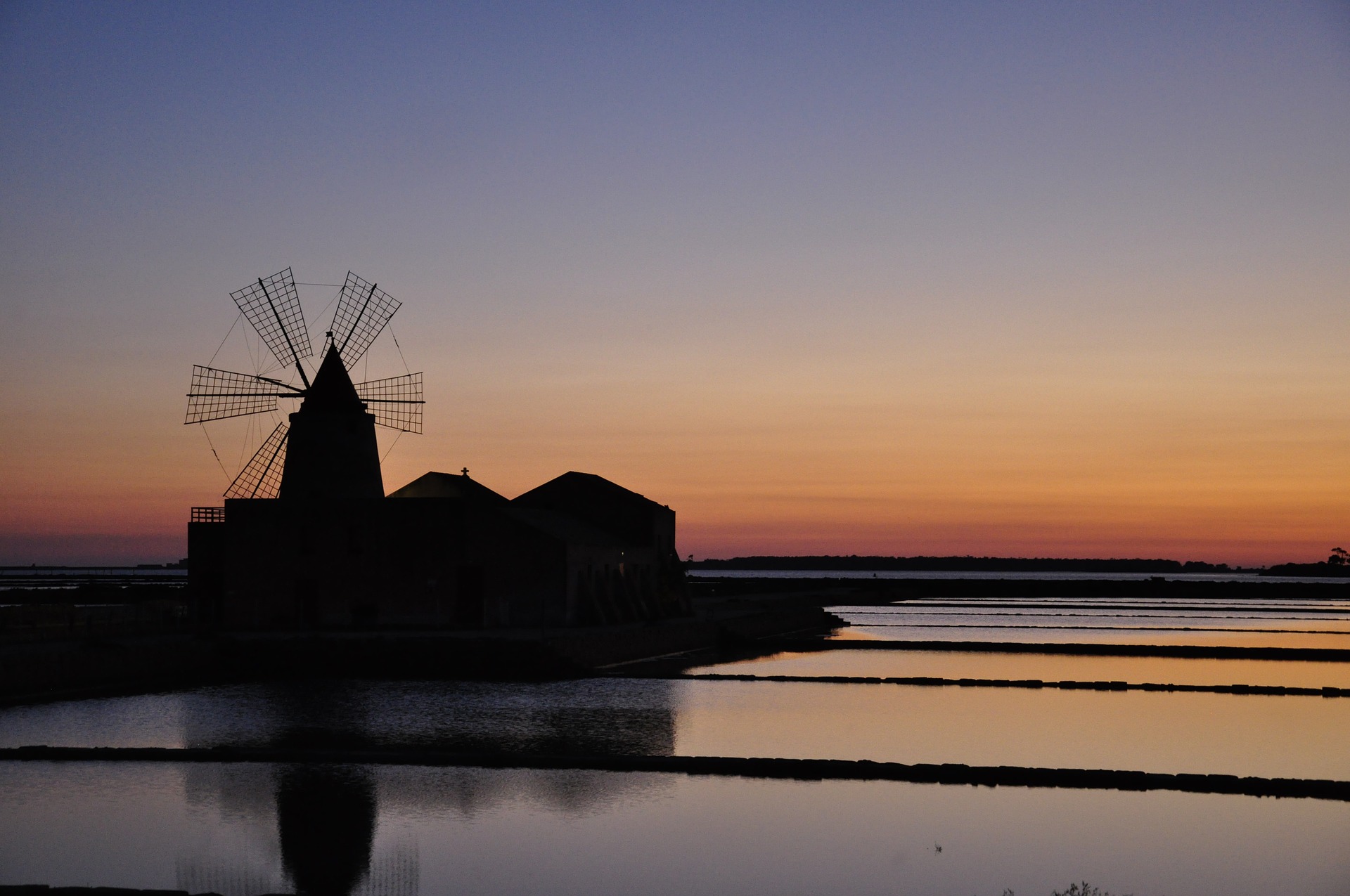 saline marsala tramonto